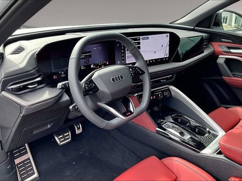 New 2026 Audi SQ5 Premium Plus AWD/4WD image 6