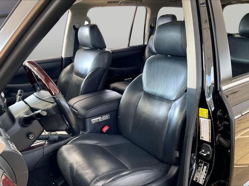 Used 2015 Lexus LX 570 4WD image 8