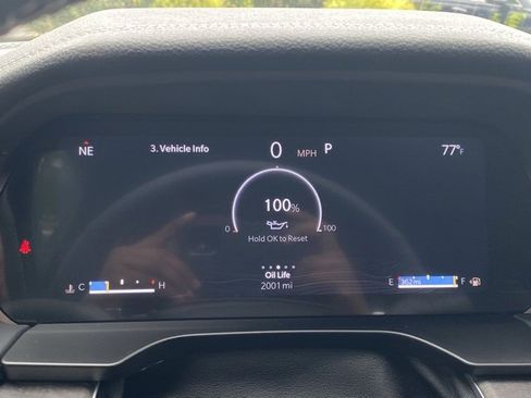 Used 2025 Jeep Grand Cherokee Limited image 20