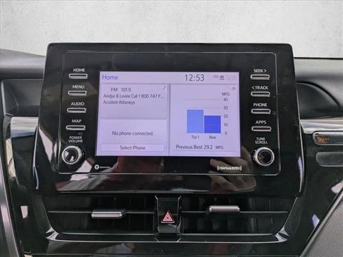 Used 2023 Toyota Camry SE image 14