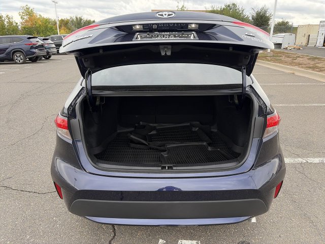Used 2022 Toyota Corolla LE FWD image 33