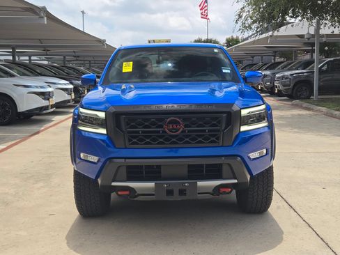 Certified 2024 Nissan Frontier PRO-4X w/ Pro Premium Package AWD/4WD image 8