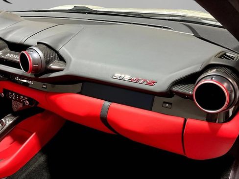 Used 2021 Ferrari 812 GTS RWD image 21