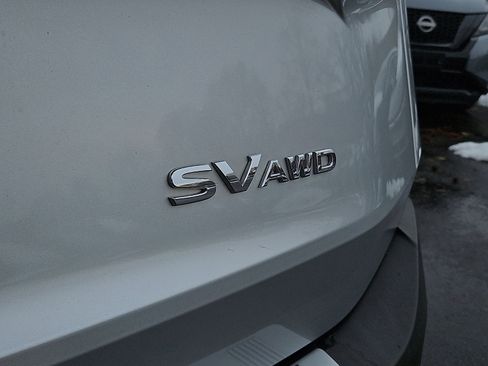 Certified 2023 Nissan Rogue SV image 30