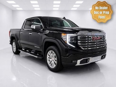 Used 2025 GMC Sierra 1500 Denali AWD/4WD image 2