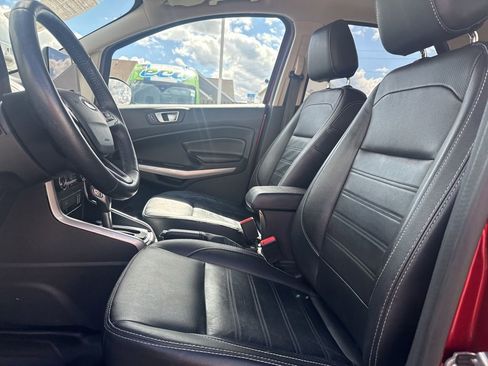 Used 2020 Ford EcoSport Titanium AWD/4WD image 4