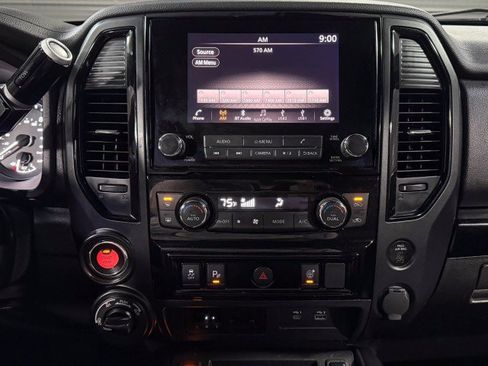 Used 2023 Nissan Titan SV w/ SV Convenience Package image 24
