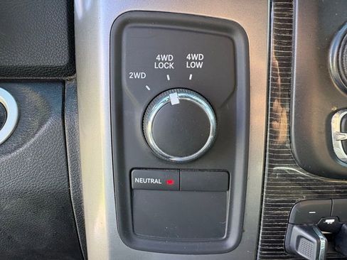 Used 2018 RAM 3500 Laramie Longhorn image 21