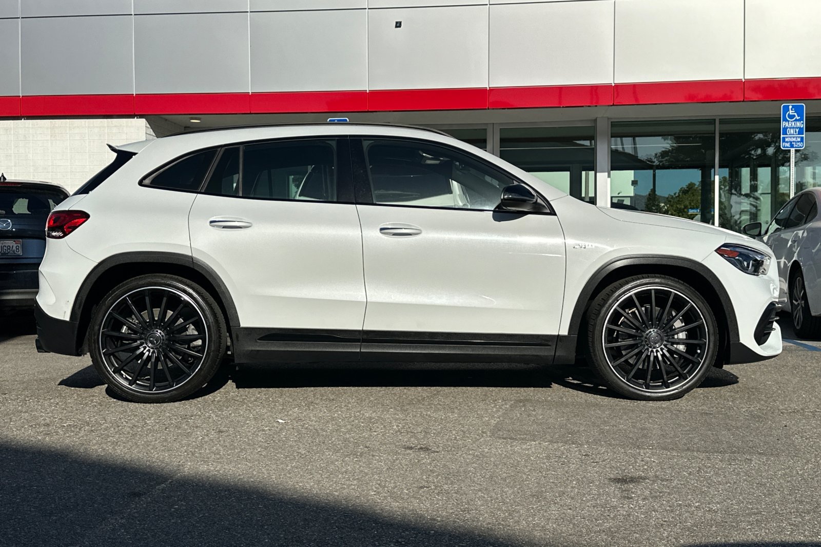 Used 2021 Mercedes-Benz GLA 45 AMG 4MATIC image 3