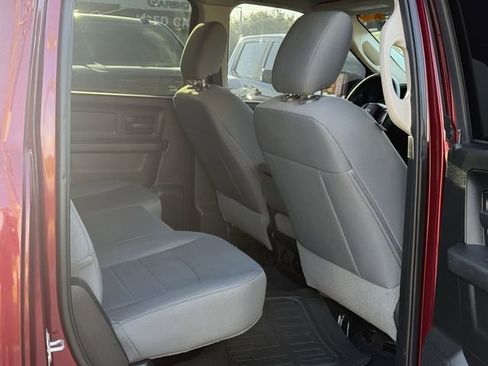 Used 2019 RAM 1500 Express w/ Express Value Package RWD image 29