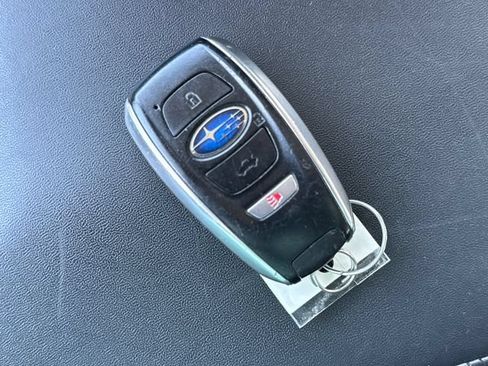 Used 2020 Subaru Impreza 2.0i Limited AWD/4WD image 30