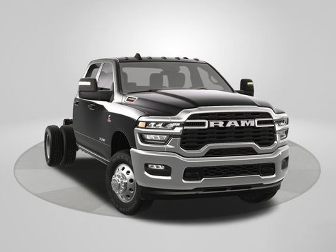 New 2025 RAM 3500 Big Horn AWD/4WD image 8
