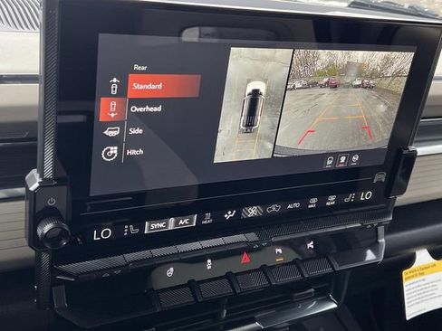 Used 2026 GMC Hummer EV SUV AWD/4WD image 23