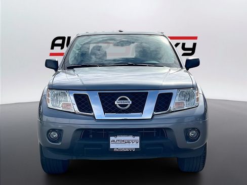 Used 2018 Nissan Frontier SV w/ Value Truck Package RWD image 2