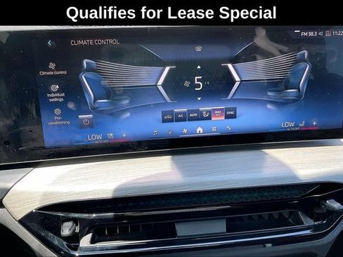 Used 2025 BMW 430i w/ Premium Package RWD image 6