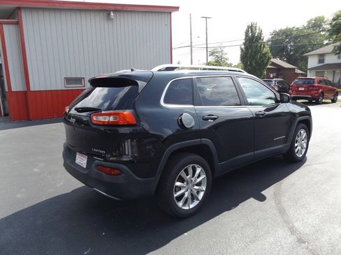 Used 2014 Jeep Cherokee Limited FWD image 7