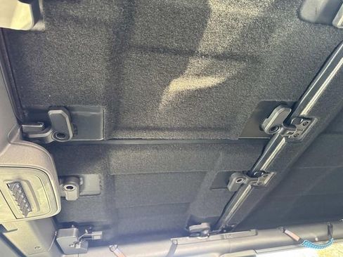 Used 2021 Ford Bronco Black Diamond w/ Sasquatch Package image 30