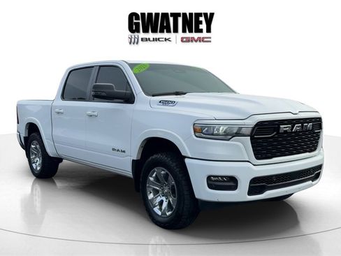 Used 2025 RAM 1500 Big Horn image 8