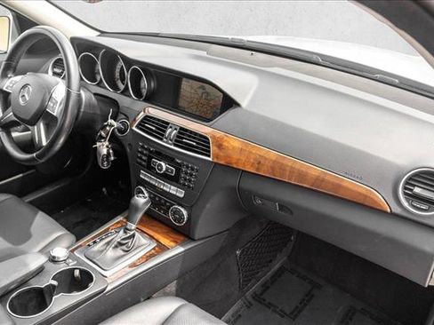 Used 2014 Mercedes-Benz C 300 4MATIC Sedan image 27
