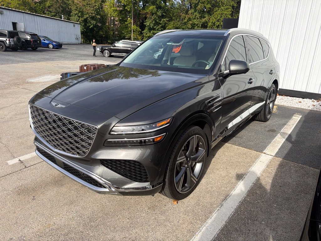 Used 2025 Genesis GV80 2.5T Prestige AWD/4WD image 2
