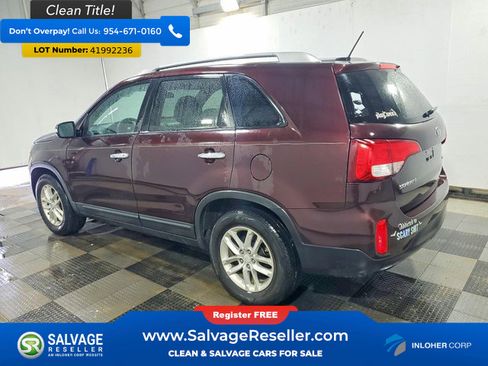 Used 2015 Kia Sorento LX image 3