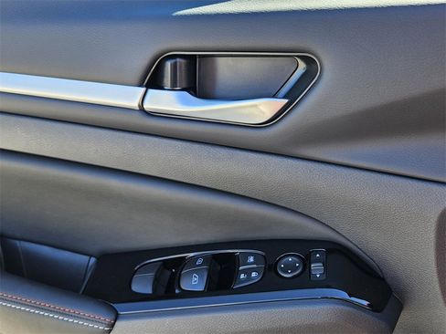 New 2025 Nissan Altima 2.5 SR image 27