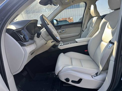 New 2026 Volvo XC90 B6 Ultra image 20