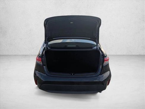 Used 2024 Toyota Corolla LE FWD image 7
