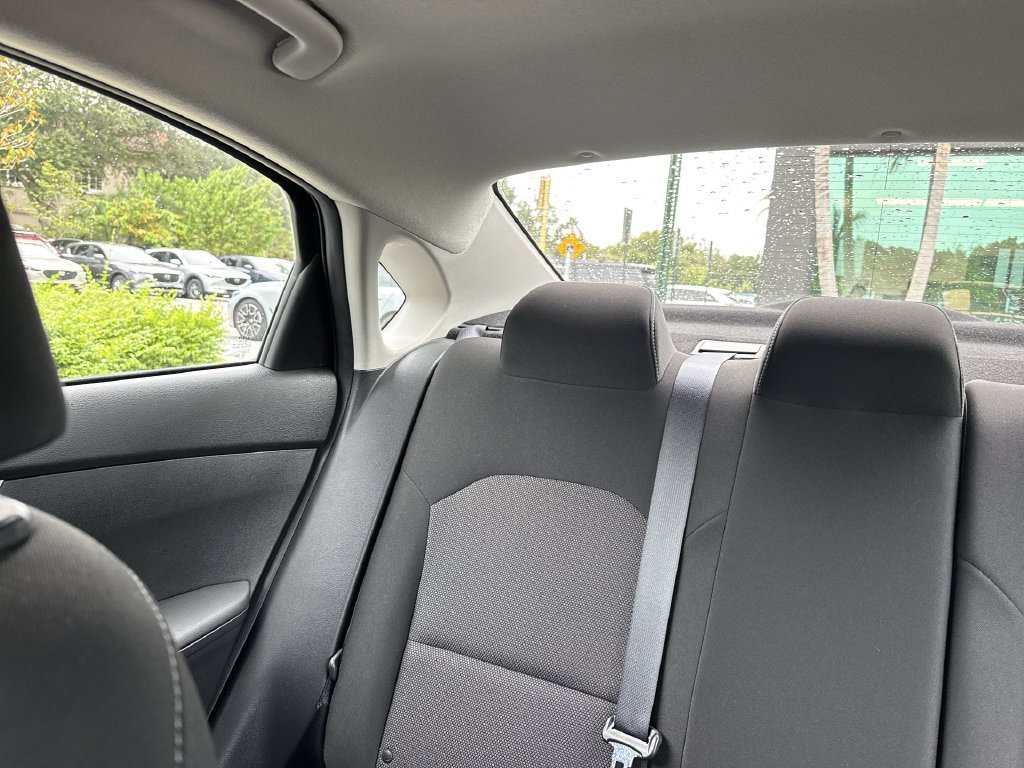 Used 2023 Kia Forte LXS w/ LXS Technology Package FWD image 17