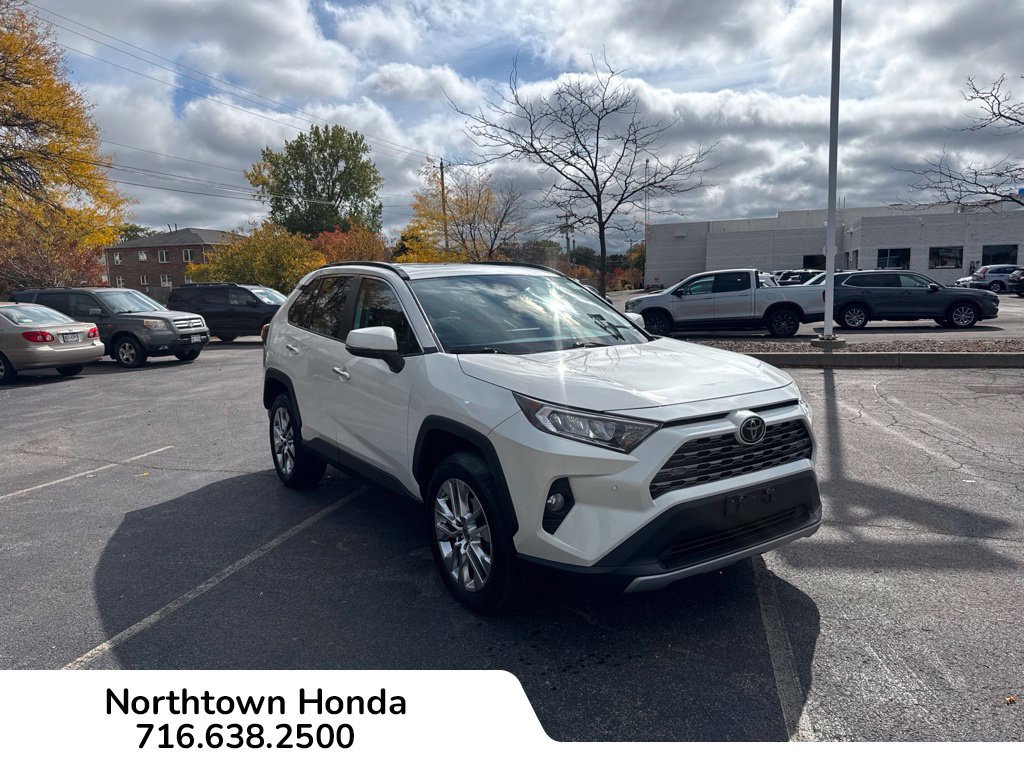 Used 2021 Toyota RAV4 Limited w/ Limited Grade Weather Package AWD/4WD image 1