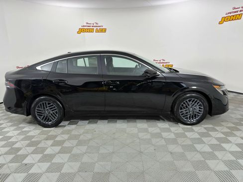 New 2026 Nissan Sentra SV w/ SV Convenience Package image 8