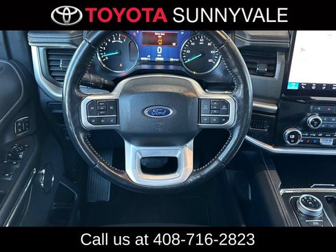 Used 2024 Ford Expedition XLT RWD image 18