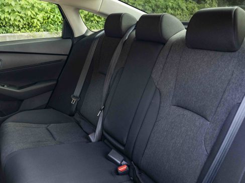 Used 2025 Honda Accord SE image 17