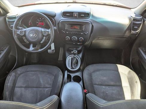 Used 2015 Kia Soul + FWD image 15