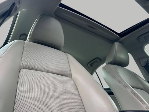 Used 2014 Lexus IS 350 w/ Navigation Package RWD image 15