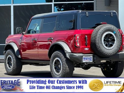 New 2026 Ford Bronco Badlands w/ Sasquatch Package AWD/4WD image 6