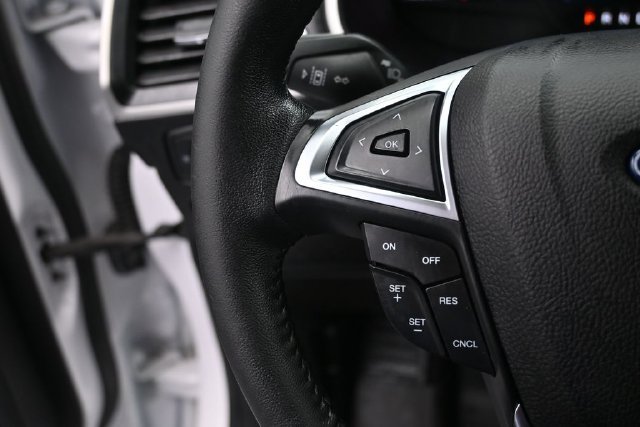 Used 2021 Ford Edge SEL FWD image 31