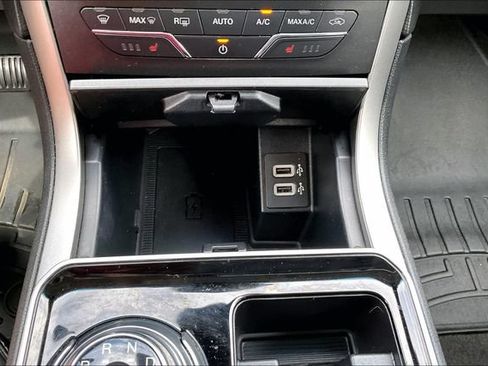 Used 2020 Ford Edge SEL w/ Convenience Package AWD/4WD image 29