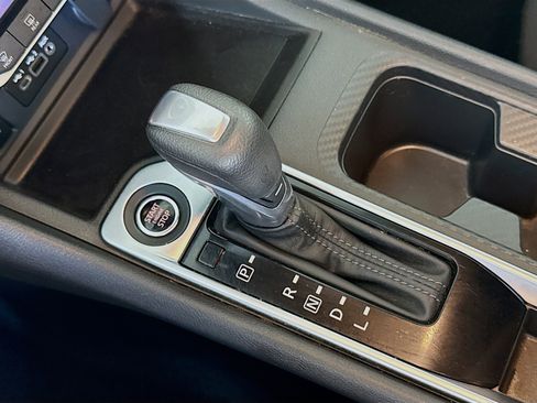 Used 2024 Nissan Sentra SV w/ All-Weather Package FWD image 20