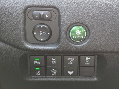 Used 2022 Honda Ridgeline Black Edition image 25