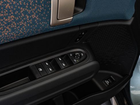 Certified 2025 MINI Cooper Countryman S w/ Comfort Package Max image 26