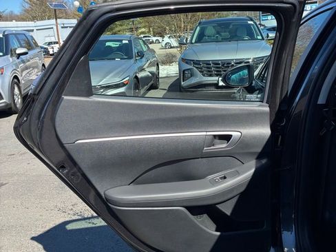 Used 2023 Hyundai Sonata SE image 38