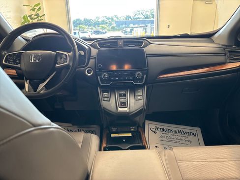 Certified 2022 Honda CR-V Touring image 8