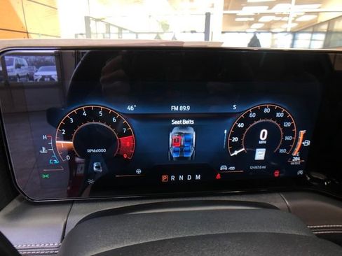 Used 2025 Ford Mustang GT Premium image 14