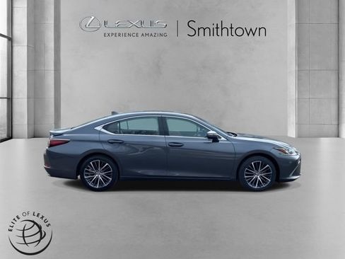 Certified 2023 Lexus ES 350 w/ Premium Package image 5