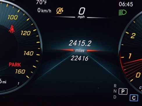 Used 2022 Mercedes-Benz GLC 300 image 27