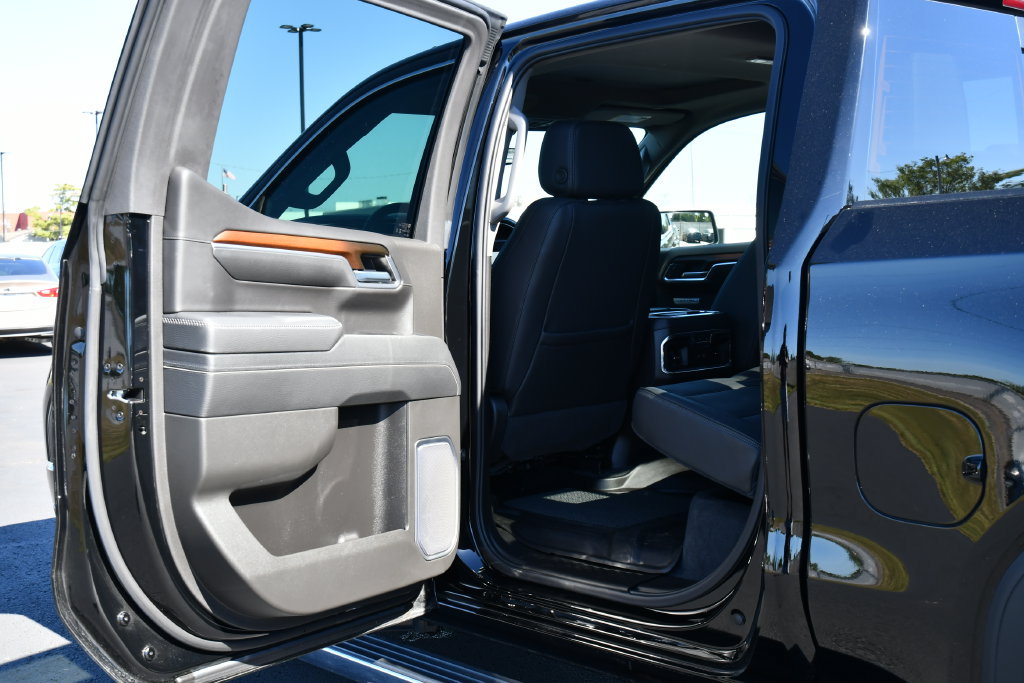 Used 2025 GMC Sierra 1500 Denali w/ Denali Reserve Package AWD/4WD image 21