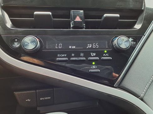 Used 2023 Toyota Camry SE FWD image 25