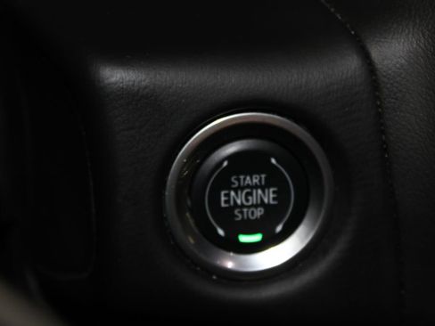 Used 2024 Chevrolet Suburban Premier AWD/4WD image 51