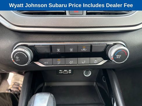 Used 2024 Nissan Altima 2.5 SR FWD image 22